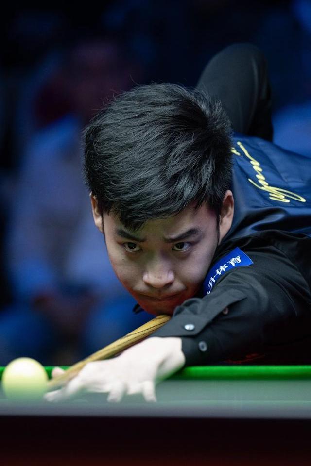 [中超]王振澳长传禁区 古斯塔沃两连击破门.